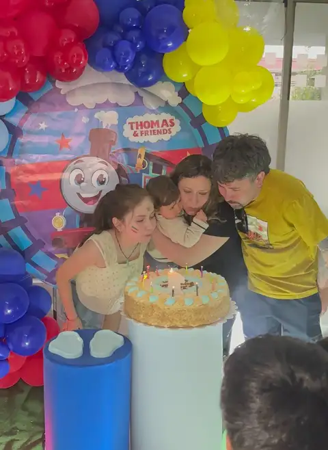 Foto 14 de una celebración animada por Always Kids