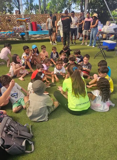 Foto 2 de una celebración animada por Always Kids